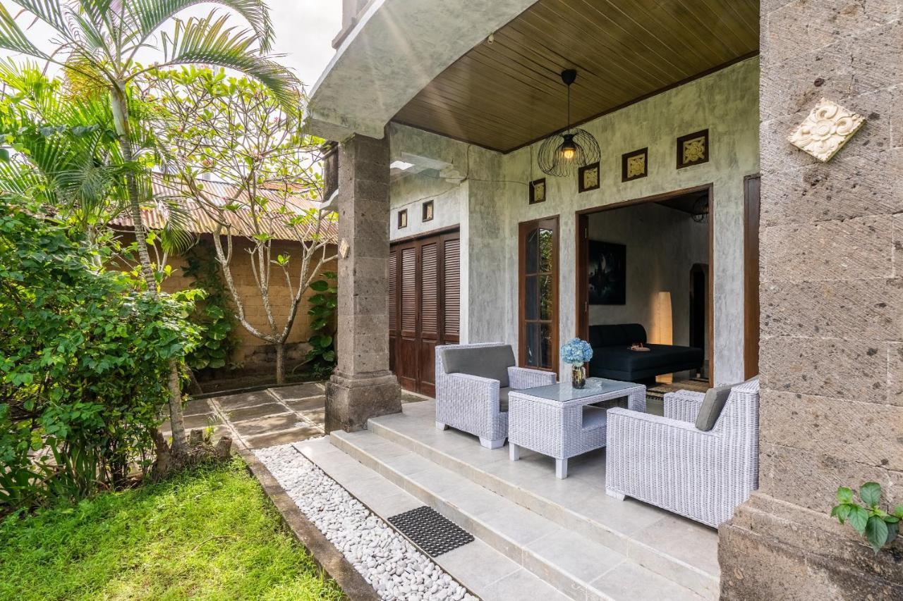 Inari Villa Nusa Dua Nusa Dua  Exterior photo